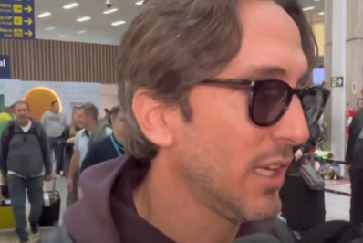 Novo técnico do Fluminense, Luis Zubeldía desembarca no Rio