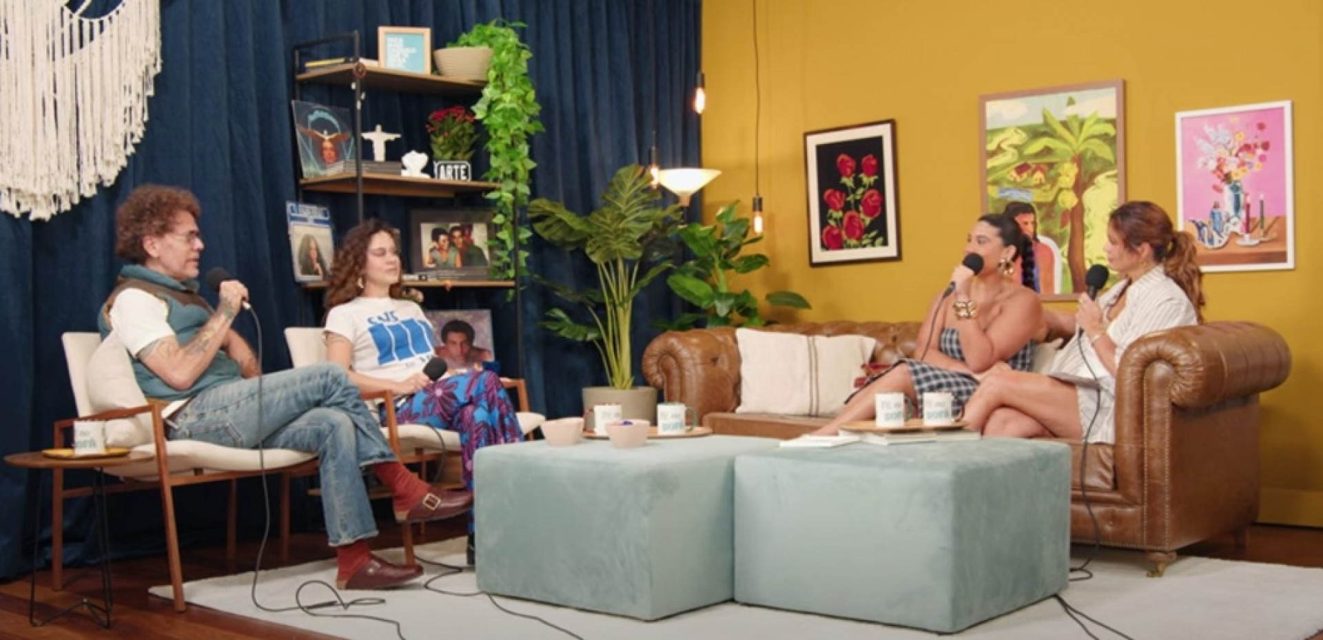 Nando Reis, Sophia Reis, Giulia Costa e Flávia Alessandra no podcast 