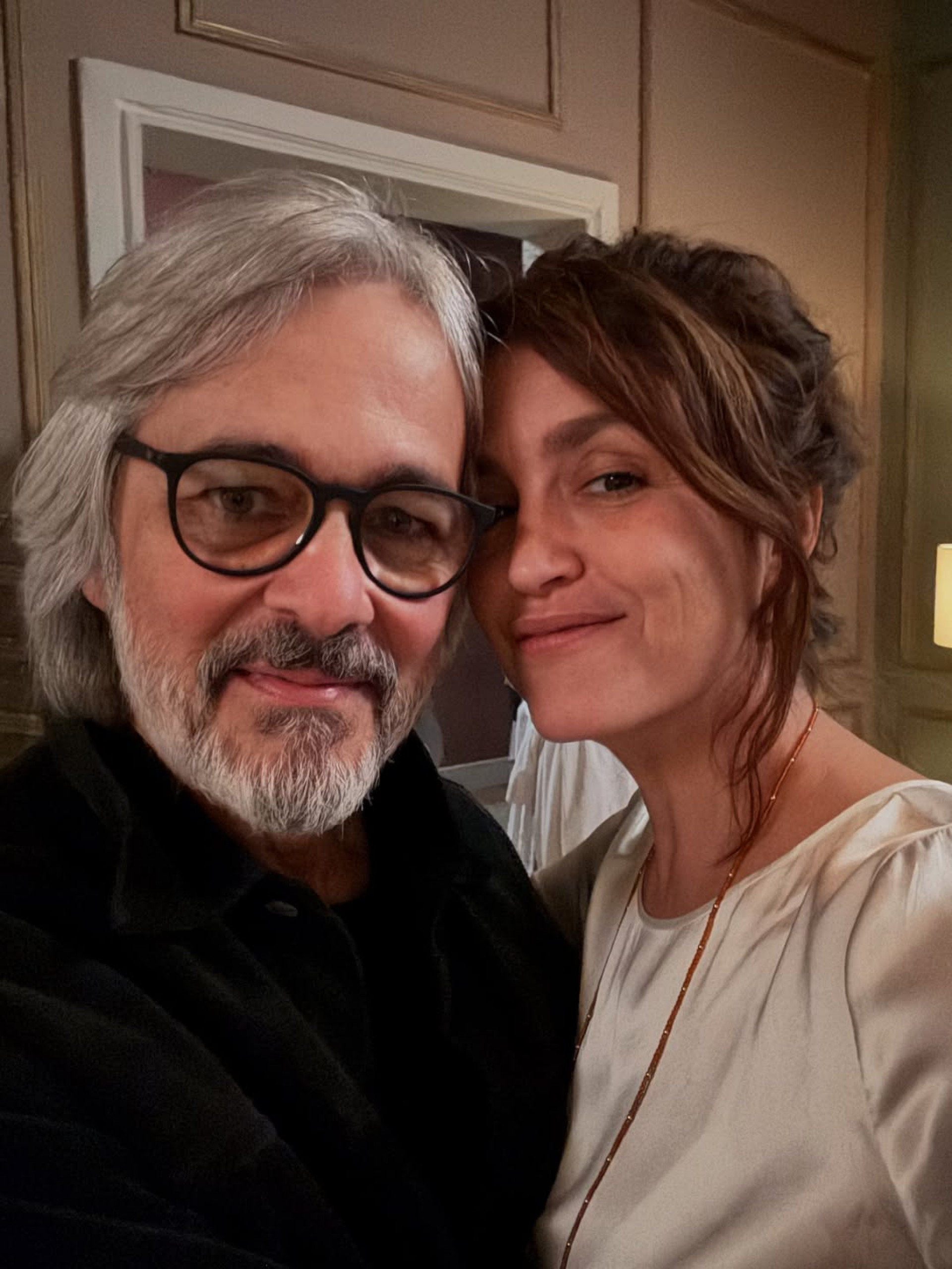 Paulo Silvestrini e Manuela Dias, diretor artístico e autora de 'Vale Tudo' - Reprodução/Instagram 