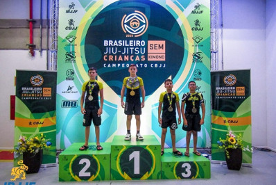Jovem talento da White House Jiu-Jitsu School é destaque no Brasileiro Crianças Sem Kimono 2025