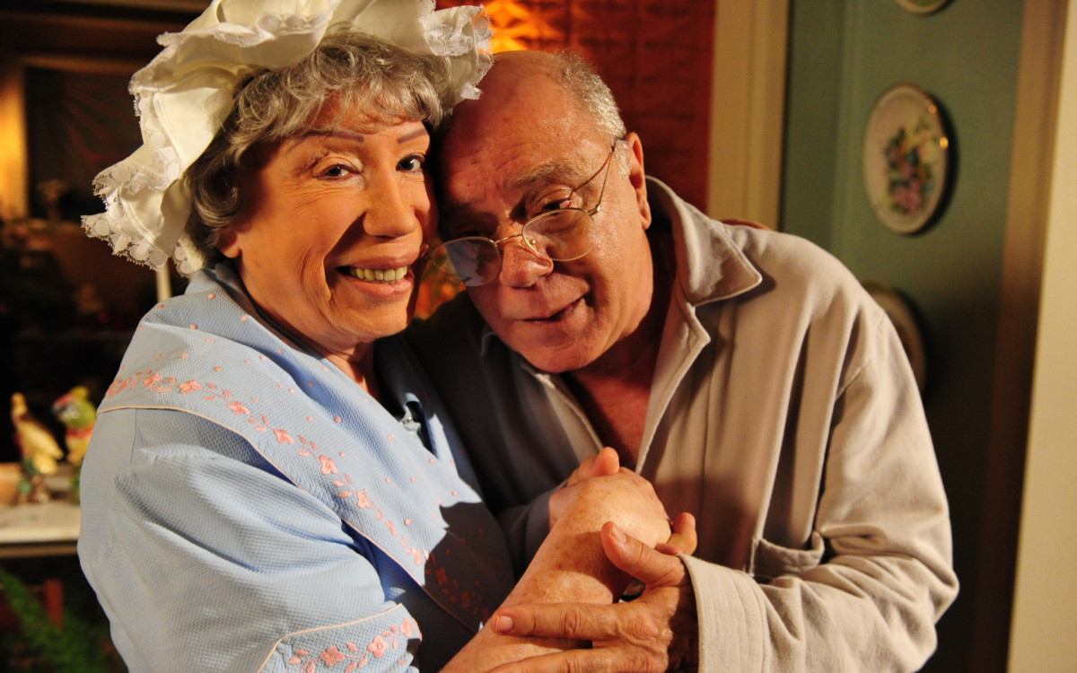 Berta Loran e Tonico Pereira como Dona Vilma e Mendonça em 'A Grande Família' - Alex Carvalho/TV Globo