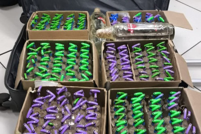 PRF apreende mais de 300 frascos de lança-perfume em Petrópolis