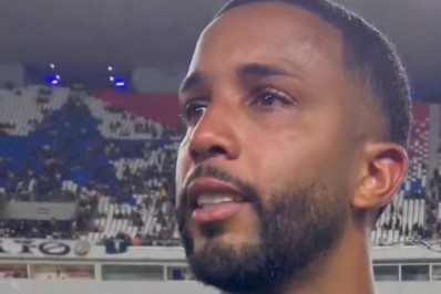 Vídeo! Cria do Flamengo volta a jogar depois de um ano e se emociona