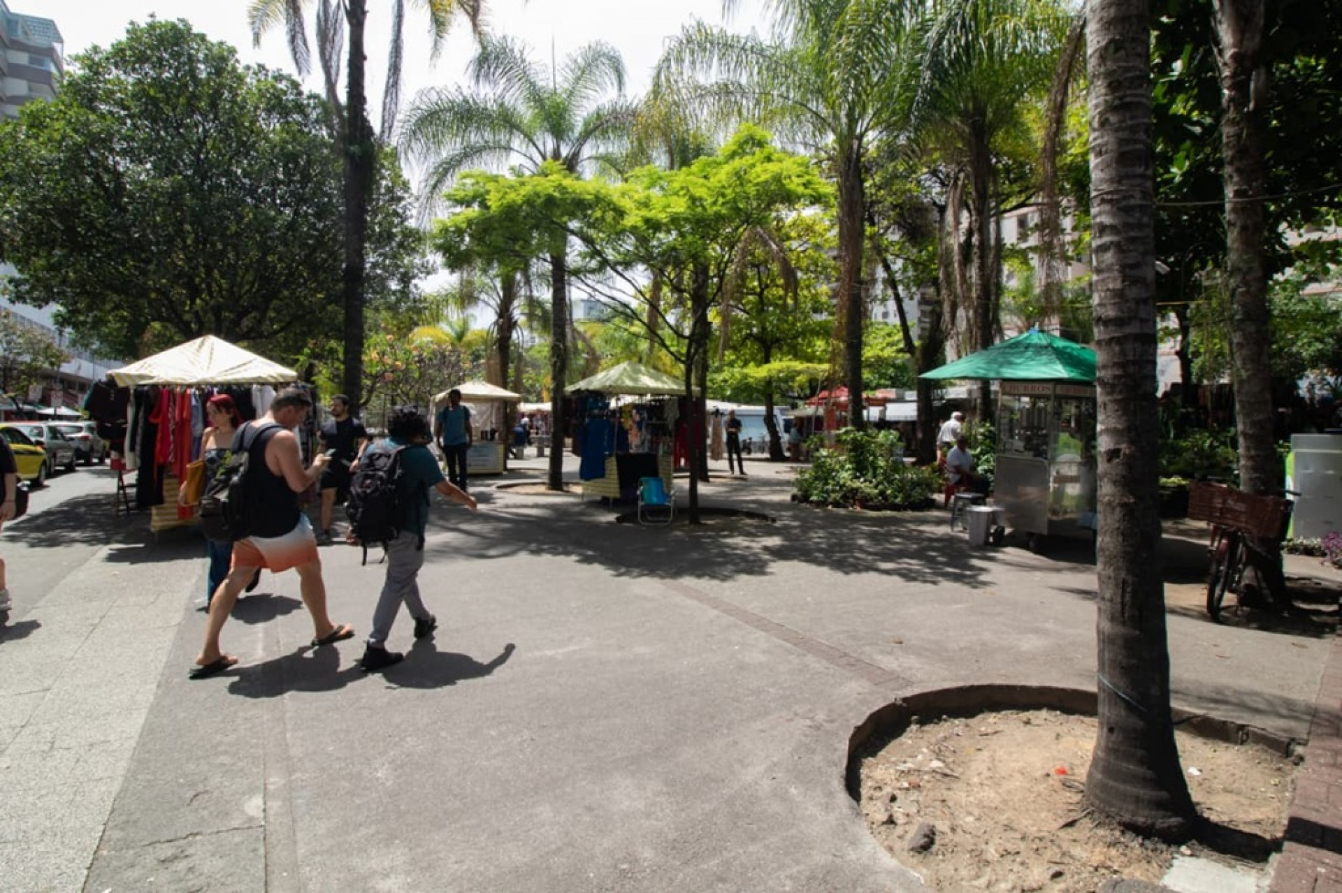 Bairro se destaca pela força do comércio - Érica Martin / Agência O Dia