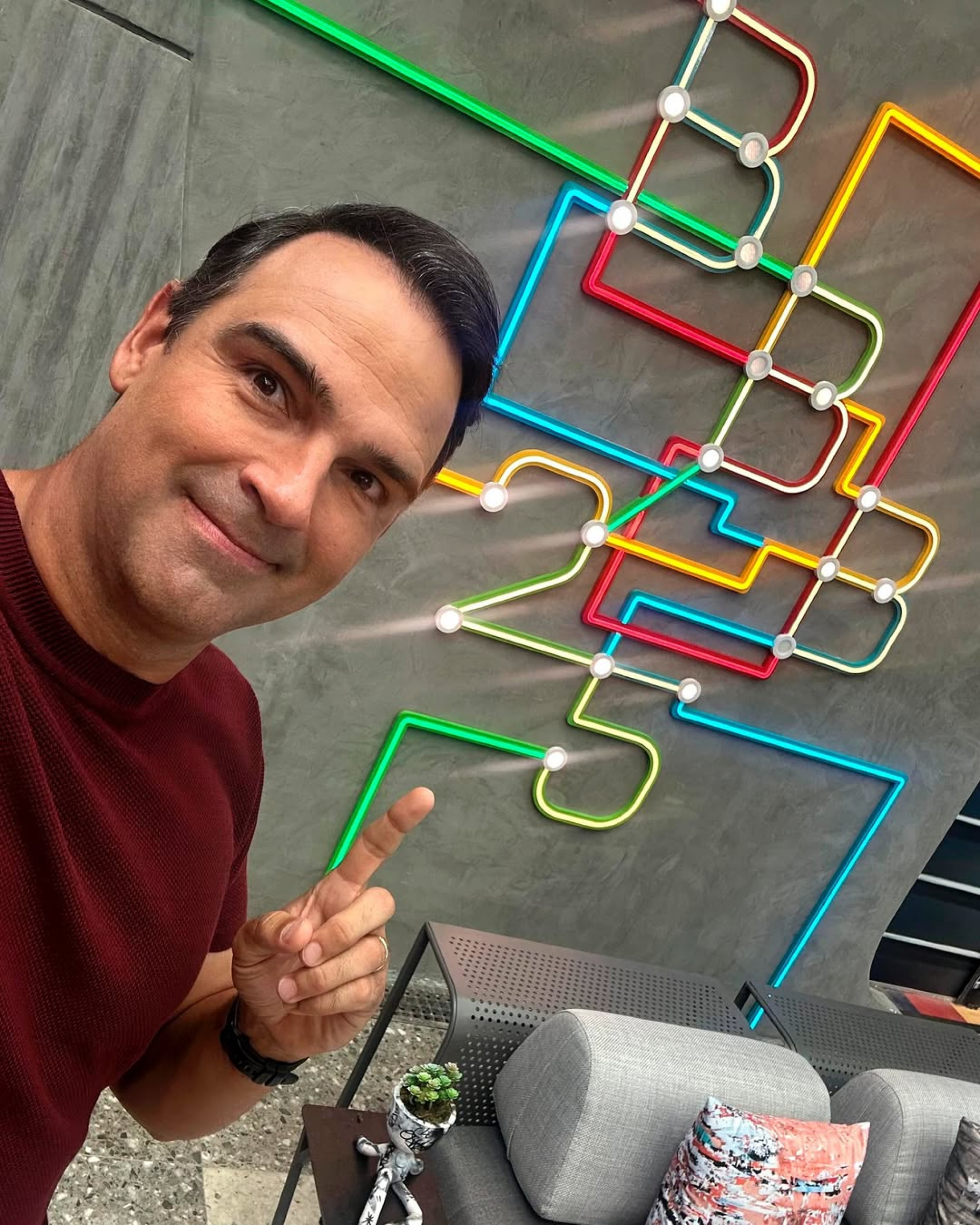 Tadeu Schmidt é o apresentador do 'Big Brother Brasil' - Reprodução/Instagram 