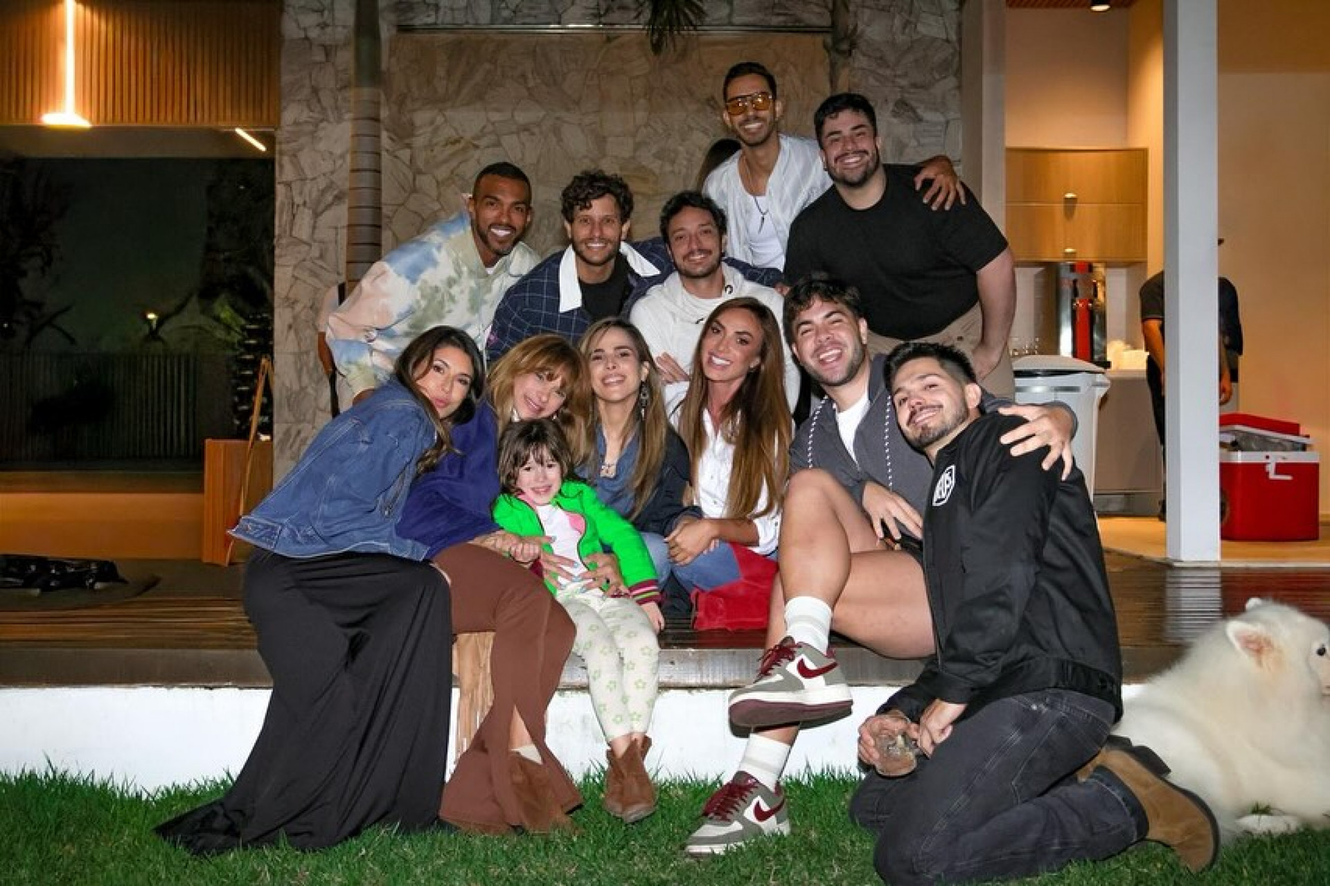 Parte do elenco da competição organizou encontro na casa de Nicole Bahls  - Reprodução/Instagram 