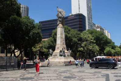 Outubro começa com sol e calor no Rio; confira a previsão