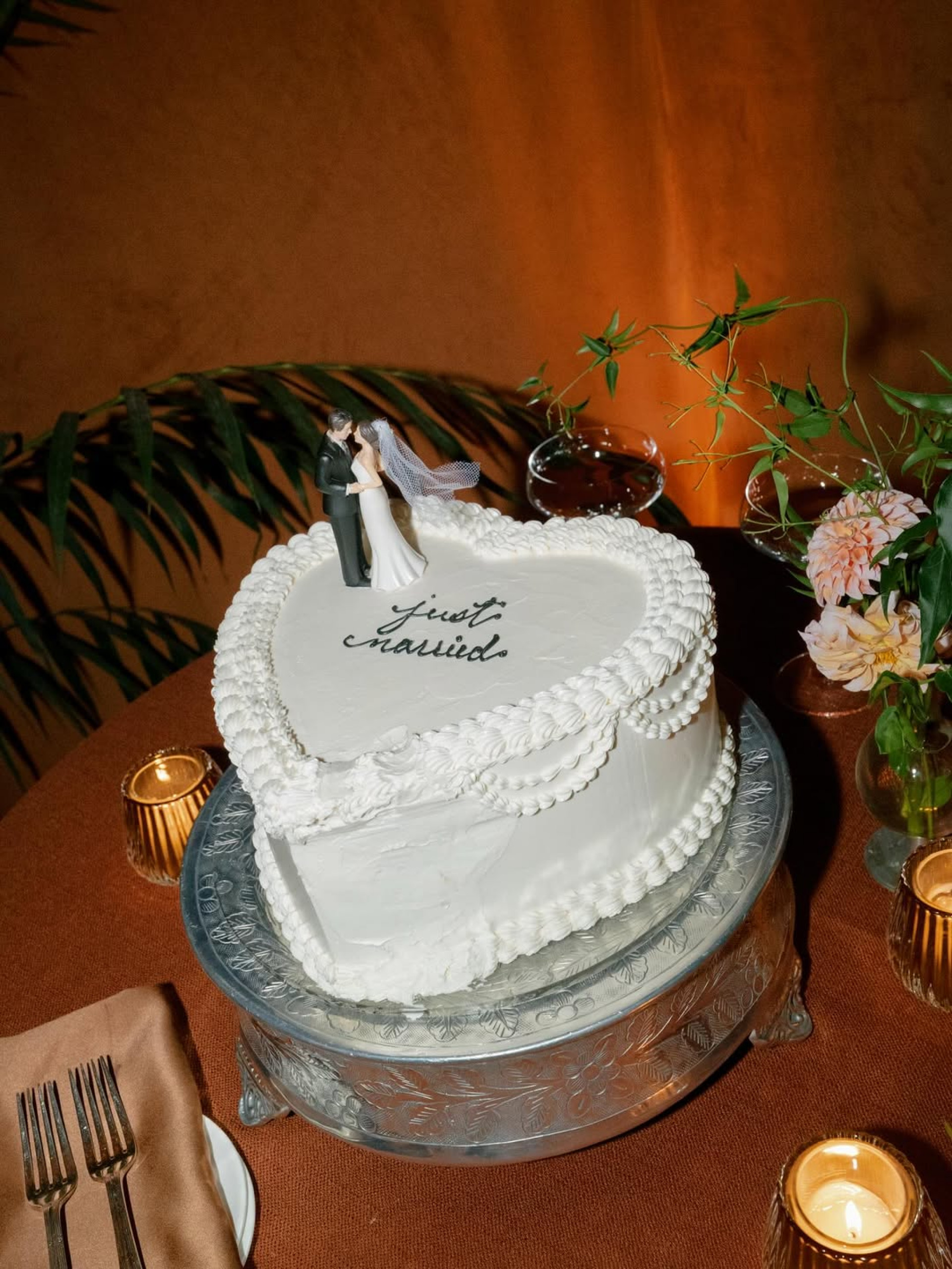 Bolo do casamento de Selena Gomez e Benny Blanco - Reprodução/Instagram