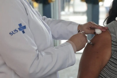 Vacinação de países vizinhos impacta o Brasil, diz Organização Pan-Americana da Saúde; entenda