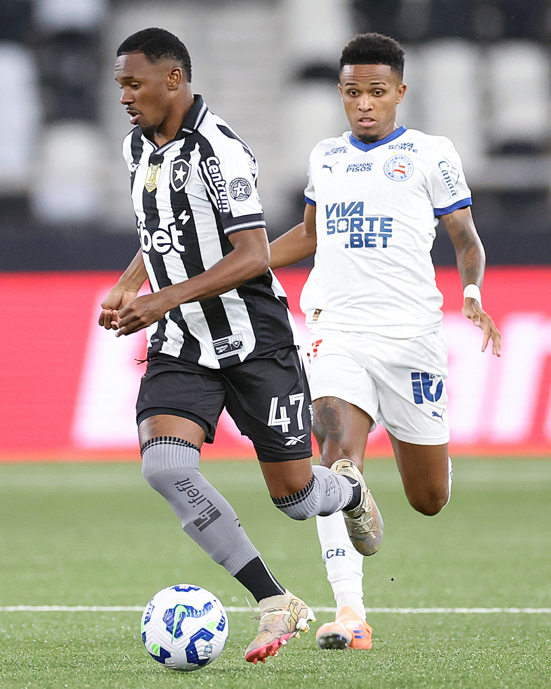 Jeffinho.  Botafogo x Bahia pelo Campeonato Brasileiro no Estadio Nilton Santos. 01 de Outubro de 2025, Rio de Janeiro, RJ, Brasil.  - Vítor Silva/Botafogo