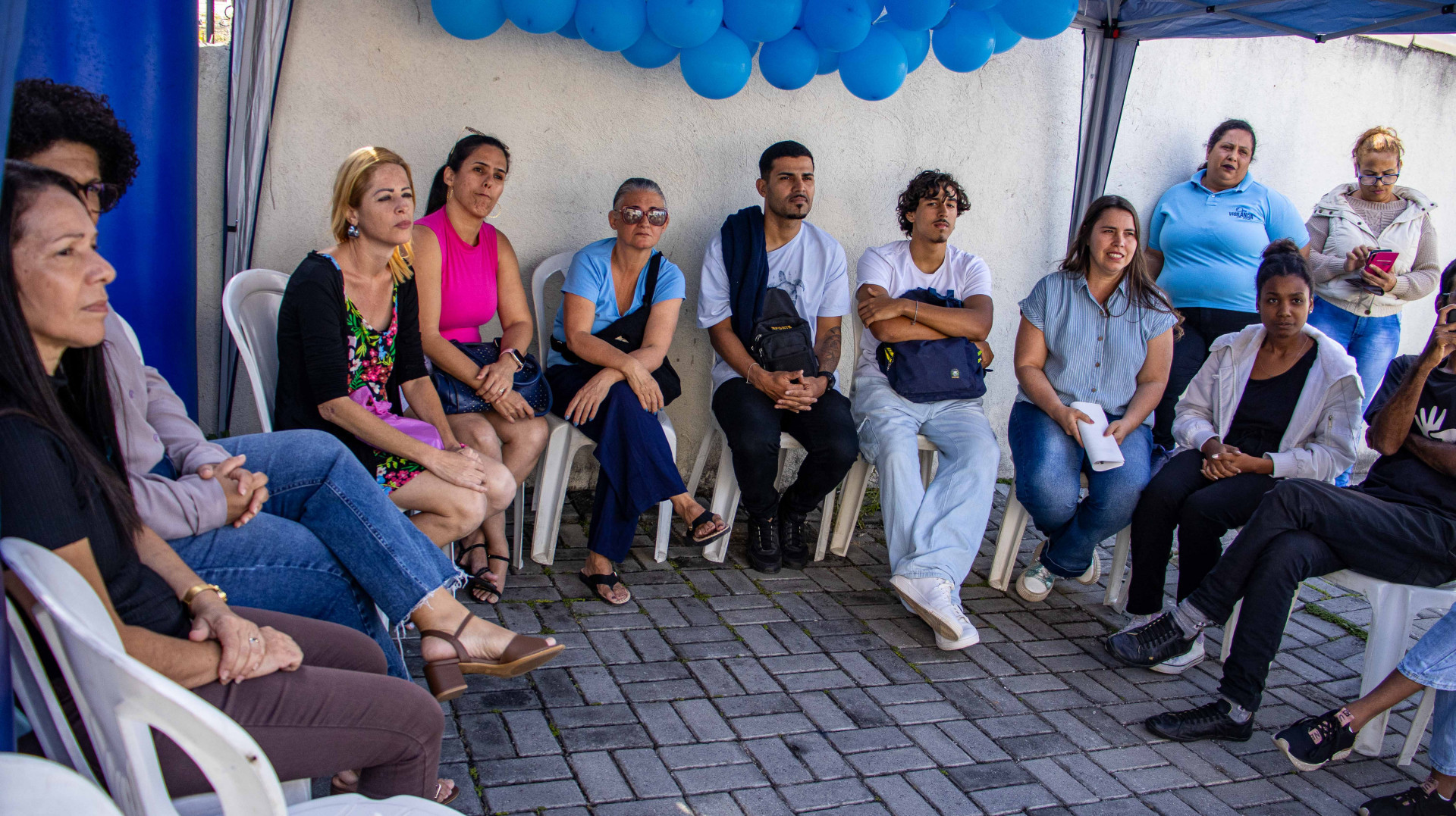 Intérpretes de Libras e serviços de saúde - Ascom