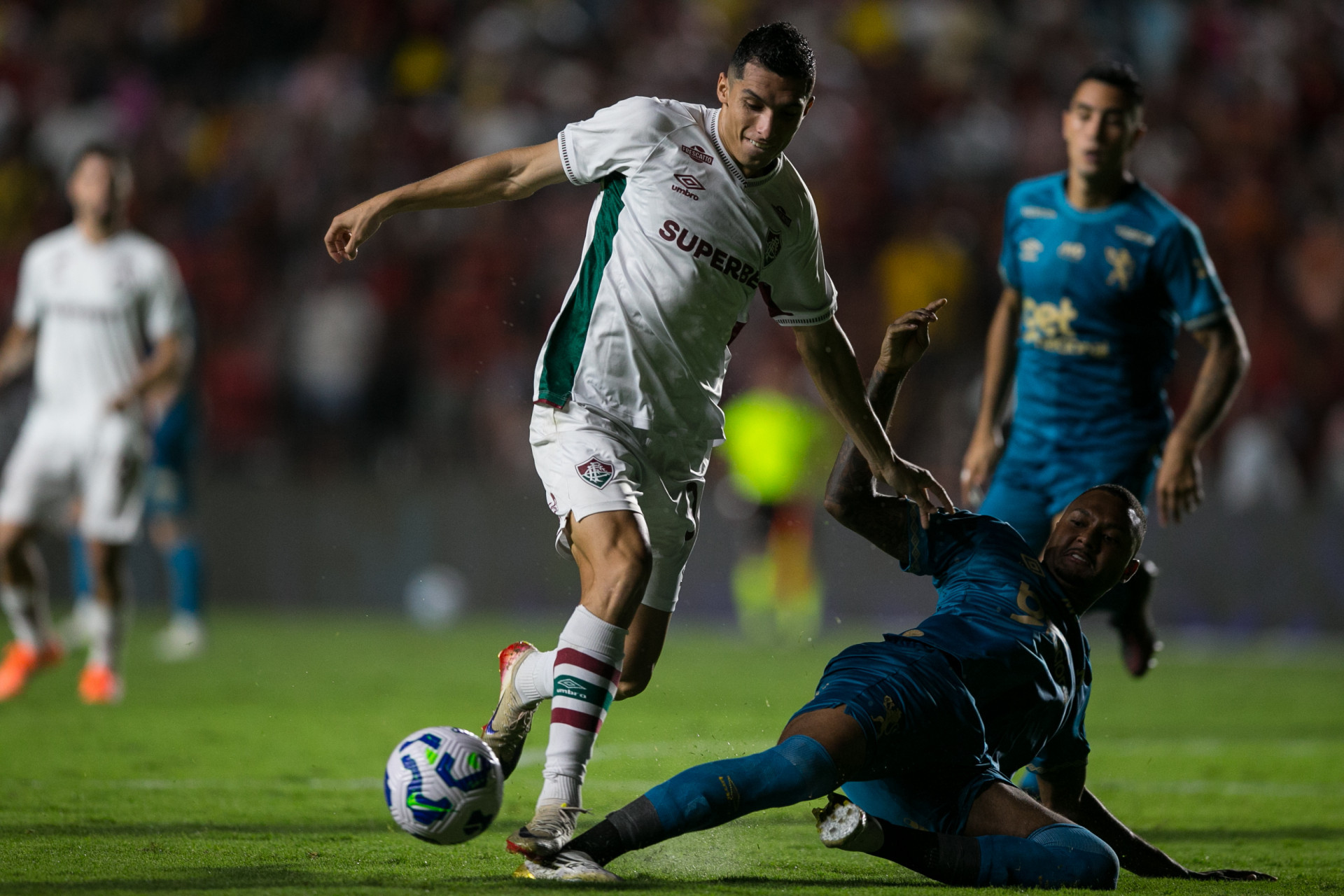 PE - BRASILEIRO A 2025, SPORT X FLUMINENSE - ESPORTES
PE - BRASILEIRO A 2025, SPORT X BRASILEIRO A 2025, SPORT X FLUMINENSE - Kevin Serna jogador do Fluminense durante a partida contra o Sport na Ilha do Retiro em Recife (PE), pelo Campeonato Brasileiro Série A 2025.
 
Foto: MARLON COSTA/AGIF - AGÊNCIA DE FOTOGRAFIA/ESTADÃO CONTEÚDO
AGF20251001173 - 01/10/2025 - 20:30 - MARLON COSTA/AGIF/ESTADÃO CONTEÚDO