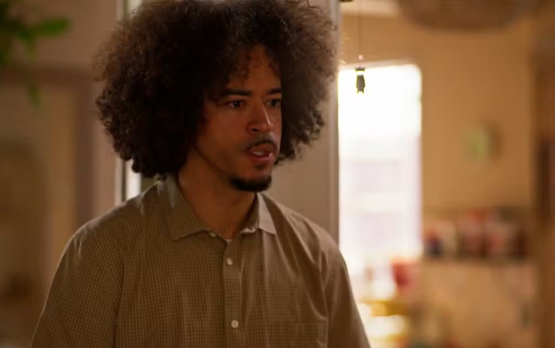 Ryan planeja acabar com o stalker que atacou Kami  - Divulgação/Globo