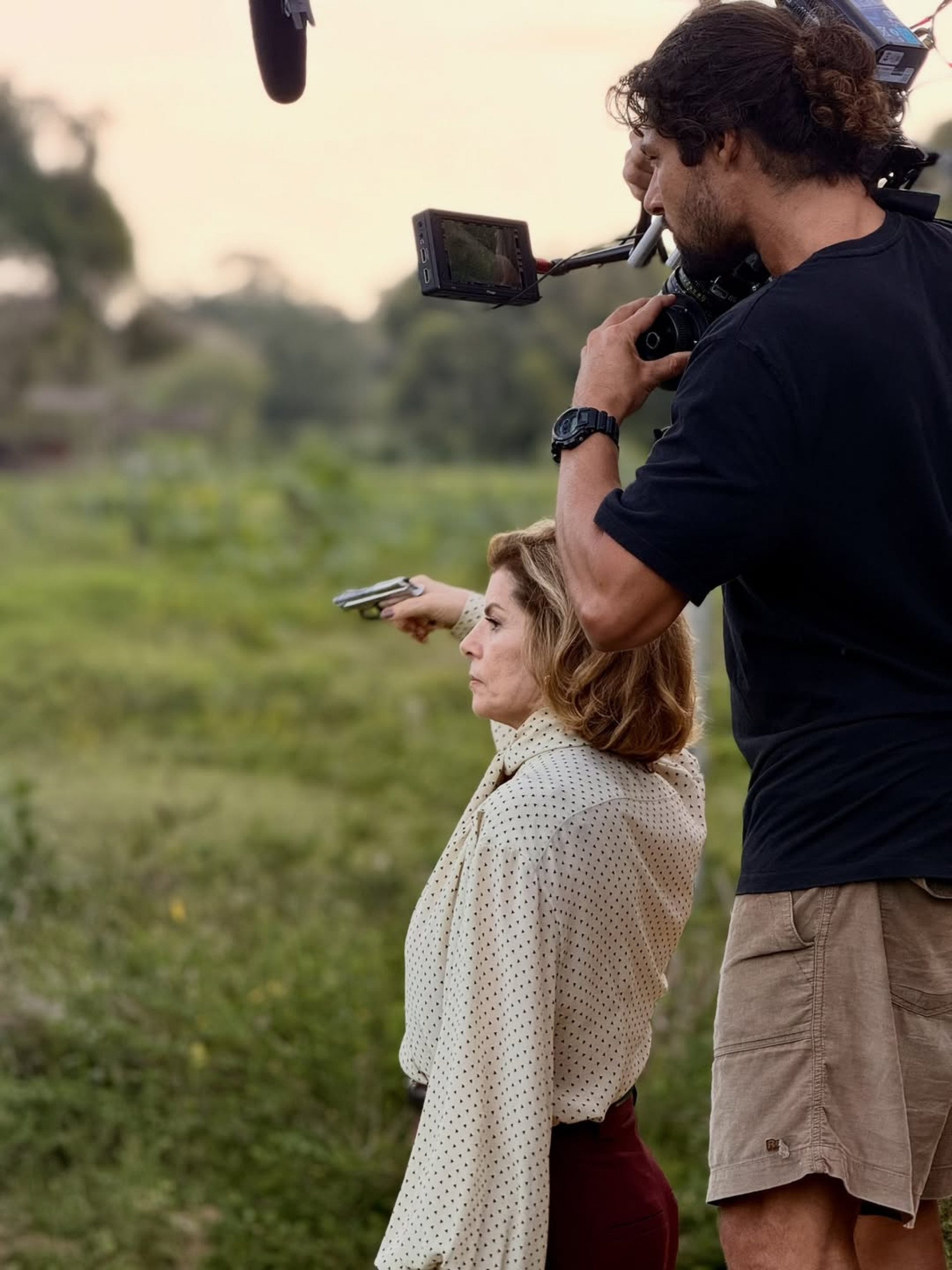 Bastidores da cena em que Odete Roitman, vivida por Debora Bloch, atira em Ana Clara - Reprodução/Instagram