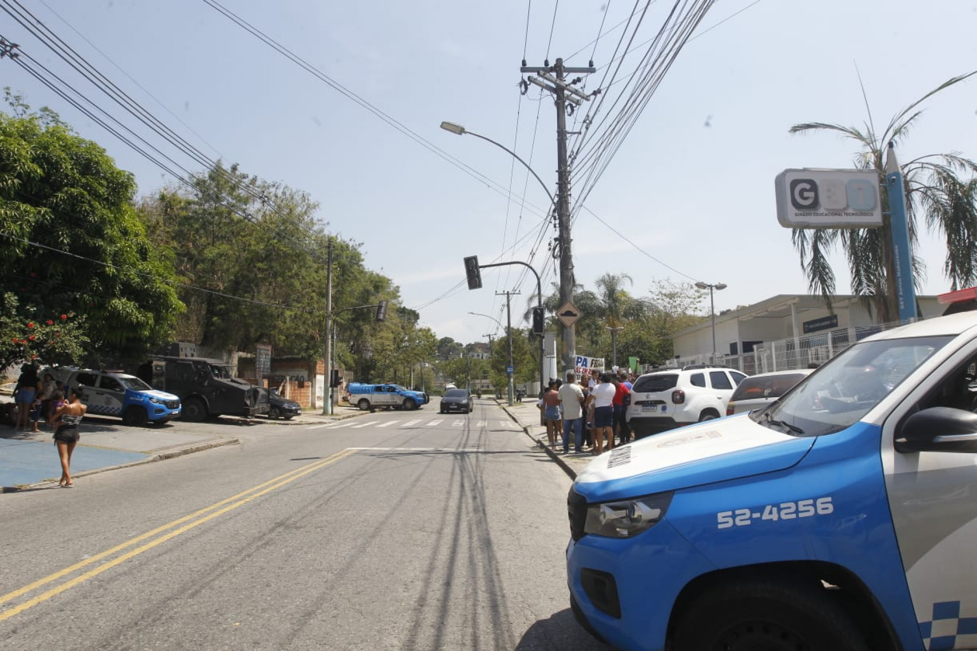 Polícia Militar reforça policiamento na UPA de Costa Barros um dia após invasão - Reginaldo Pimenta / Agência O Dia