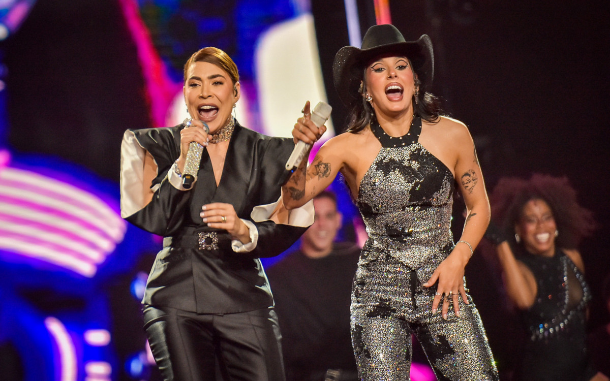 Ana Castela participa da gravação do audiovisual de Naiara Azevedo