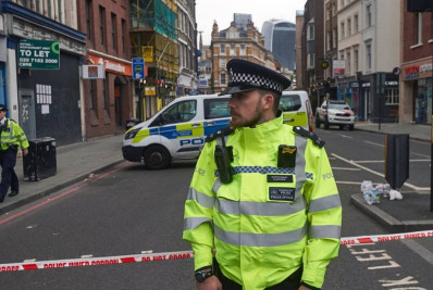 Reportagem denuncia comportamento racista e misógino da polícia de Londres