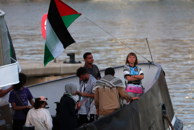 Netanyahu elogia Marinha israelense por interceptar flotilha que viajava para Gaza