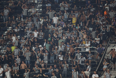 Ceni vê Botafogo x Bahia praticamente em campo neutro: 'Pouco público'