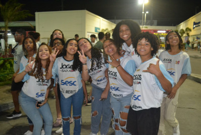 Medalhistas nos Jogos da Baixada 2025 ganham noite de lazer em Meriti