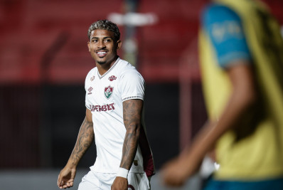 John Kennedy é o primeiro dos 'esquecidos' do Fluminense a ganhar chance com Zubeldía