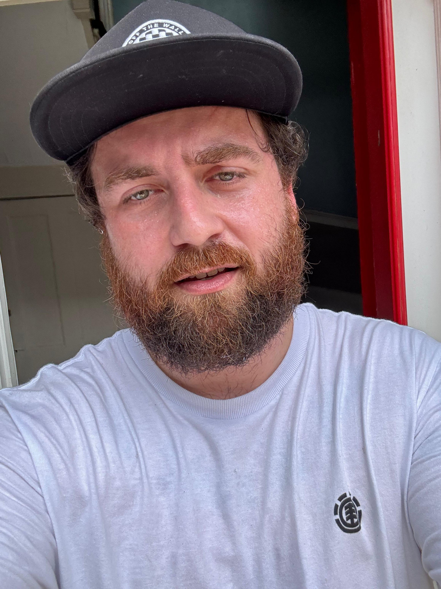 Otto precisou morar fora do Brasil pela impossibilidade de levar uma vida financeira comum - Arquivo pessoal