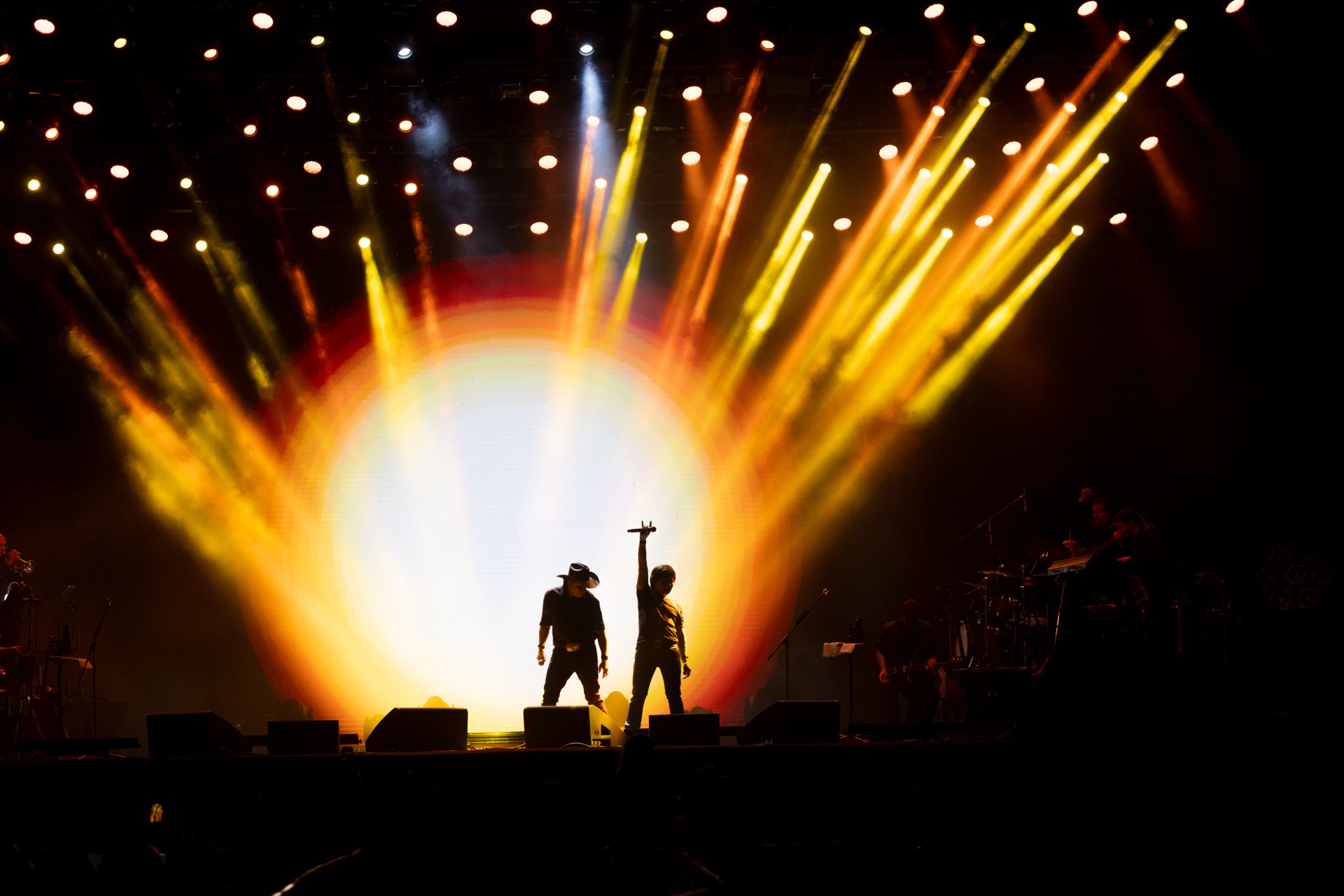 Com 55 anos de carreira, Chita?ozinho & Xororo? apresentam turnê 