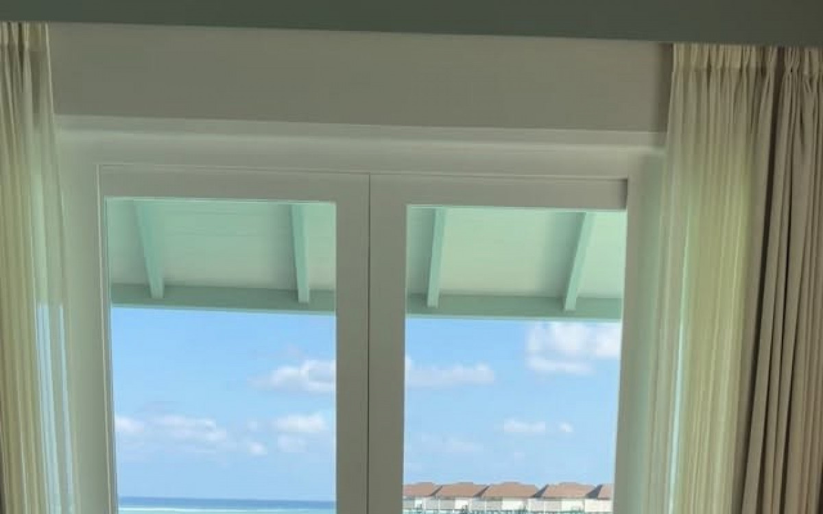 Lu&iacute;sa Sonza aproveita viagem rom&acirc;ntica com namorado em resort de luxo nas Maldivas