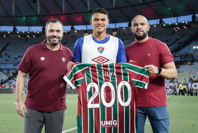 Thiago Silva completa 200 jogos pelo Fluminense