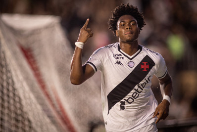 Decisivo, GB amplia leque de opções de Diniz no ataque do Vasco