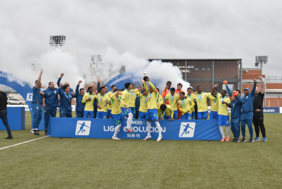 Bruninho Samudio defende pênalti, Brasil supera a Argentina e é campeão no sub-15