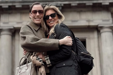 Fabiana Justus paga promessa feita pela mãe durante tratamento da leucemia