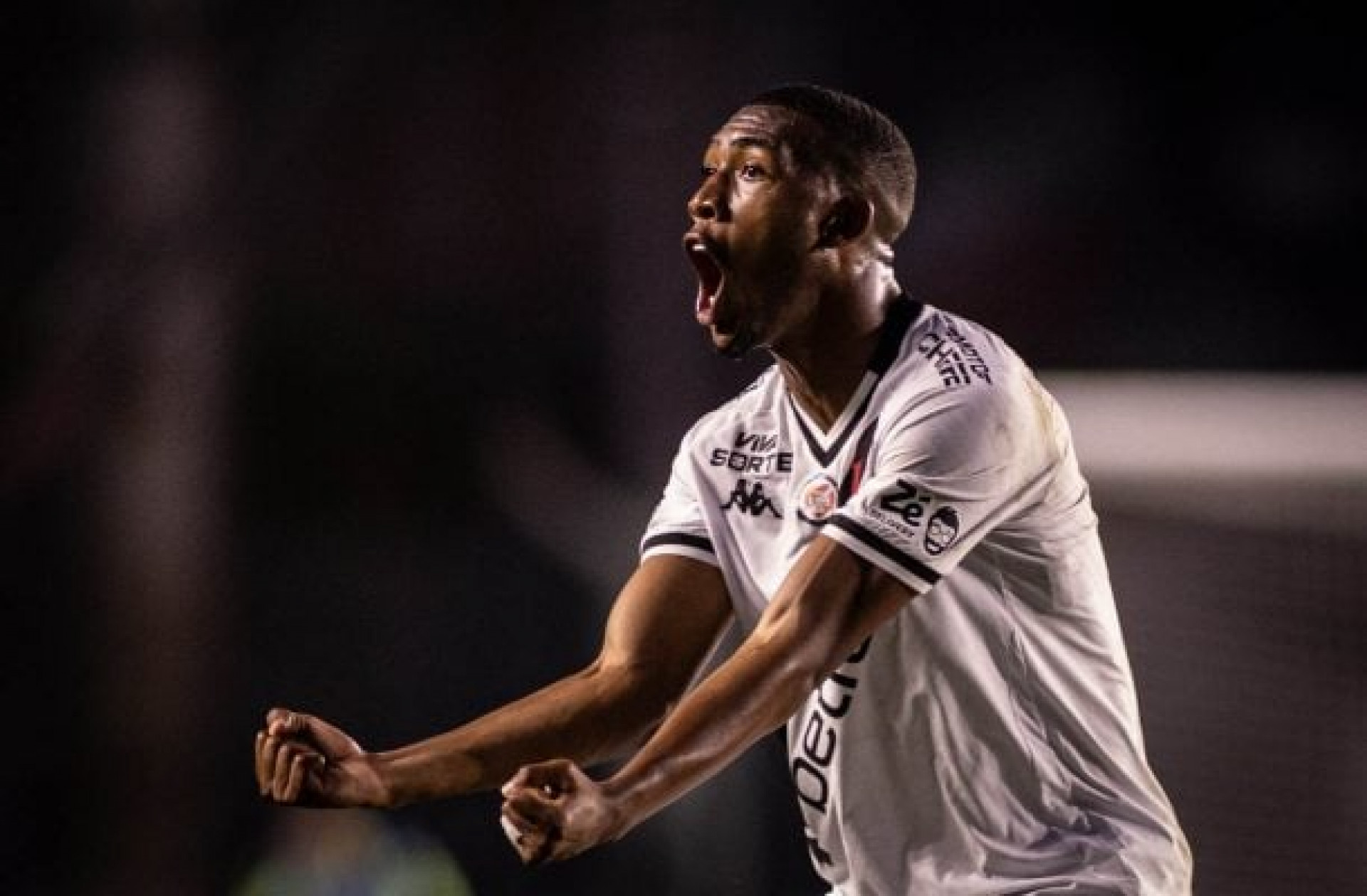 Rayan se isola como artilheiro do Vasco na &#8220;Era Diniz&#8221;