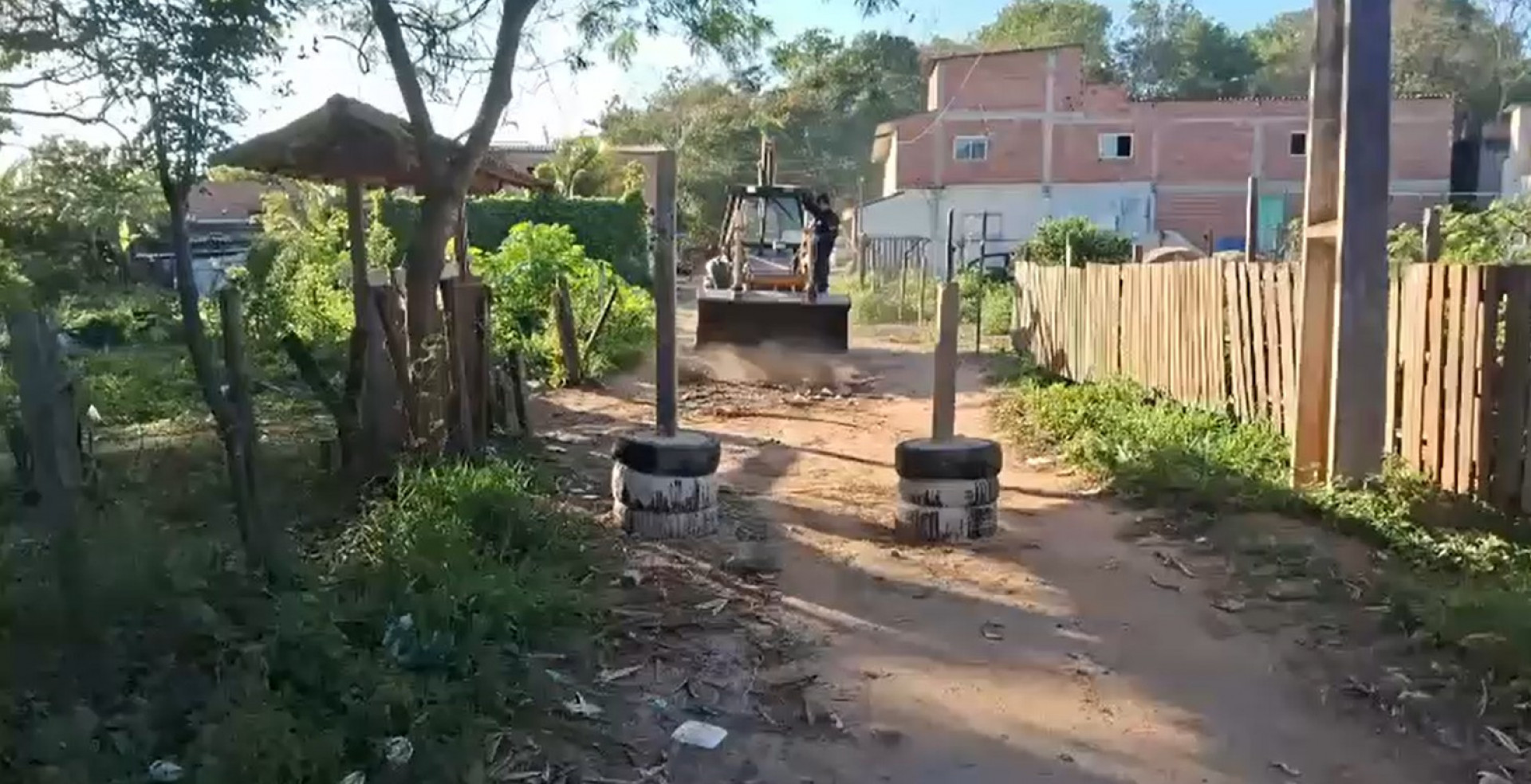 A a&ccedil;&atilde;o tem como objetivo a remo&ccedil;&atilde;o de barricadas e a libera&ccedil;&atilde;o das vias p&uacute;blicas, garantindo o livre acesso e a seguran&ccedil;a da popula&ccedil;&atilde;o local - Foto: Reprodu&ccedil;&atilde;o