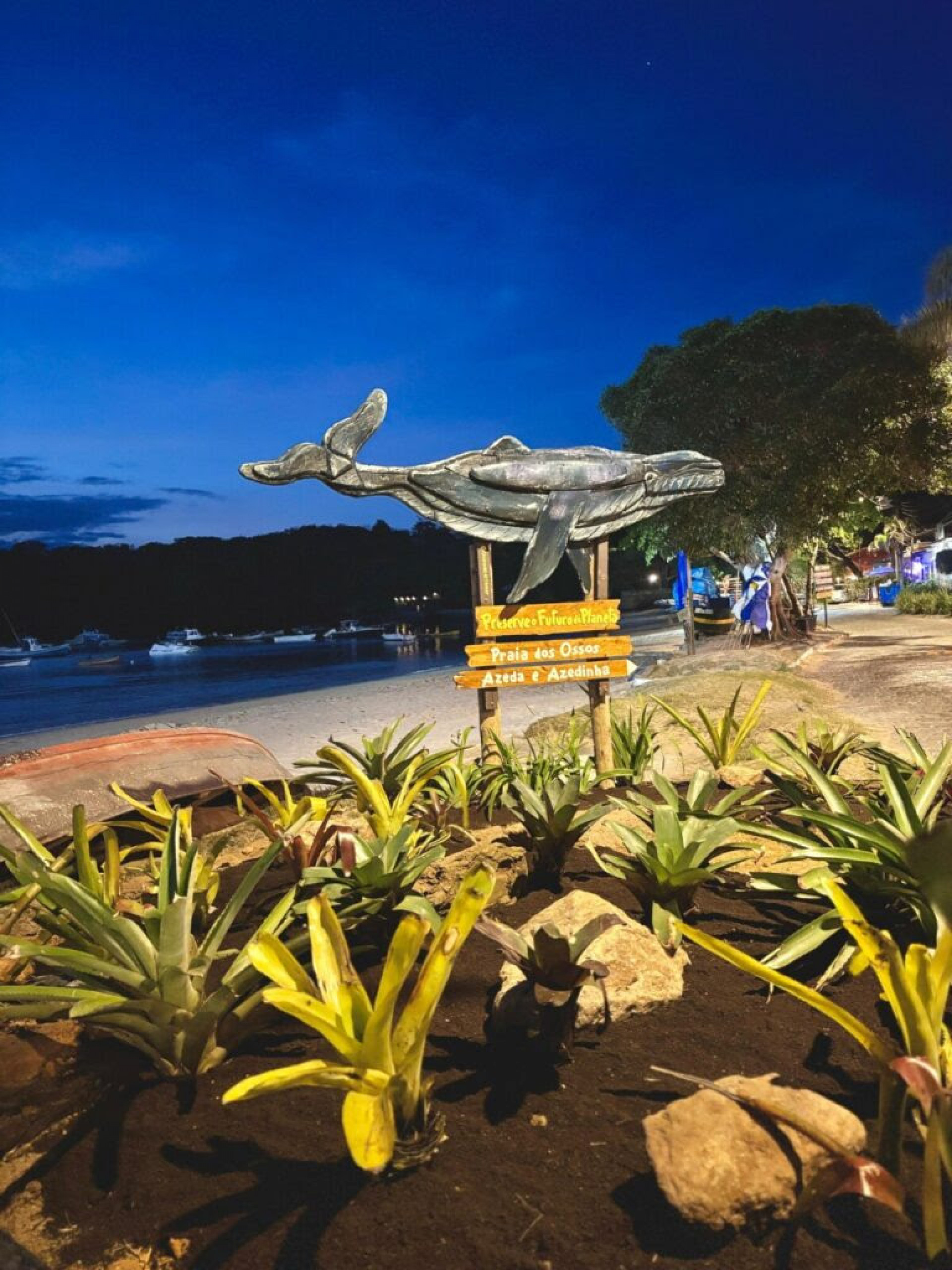 Reurbanização de um espaço público na chegada da Praia dos Ossos - Ascom