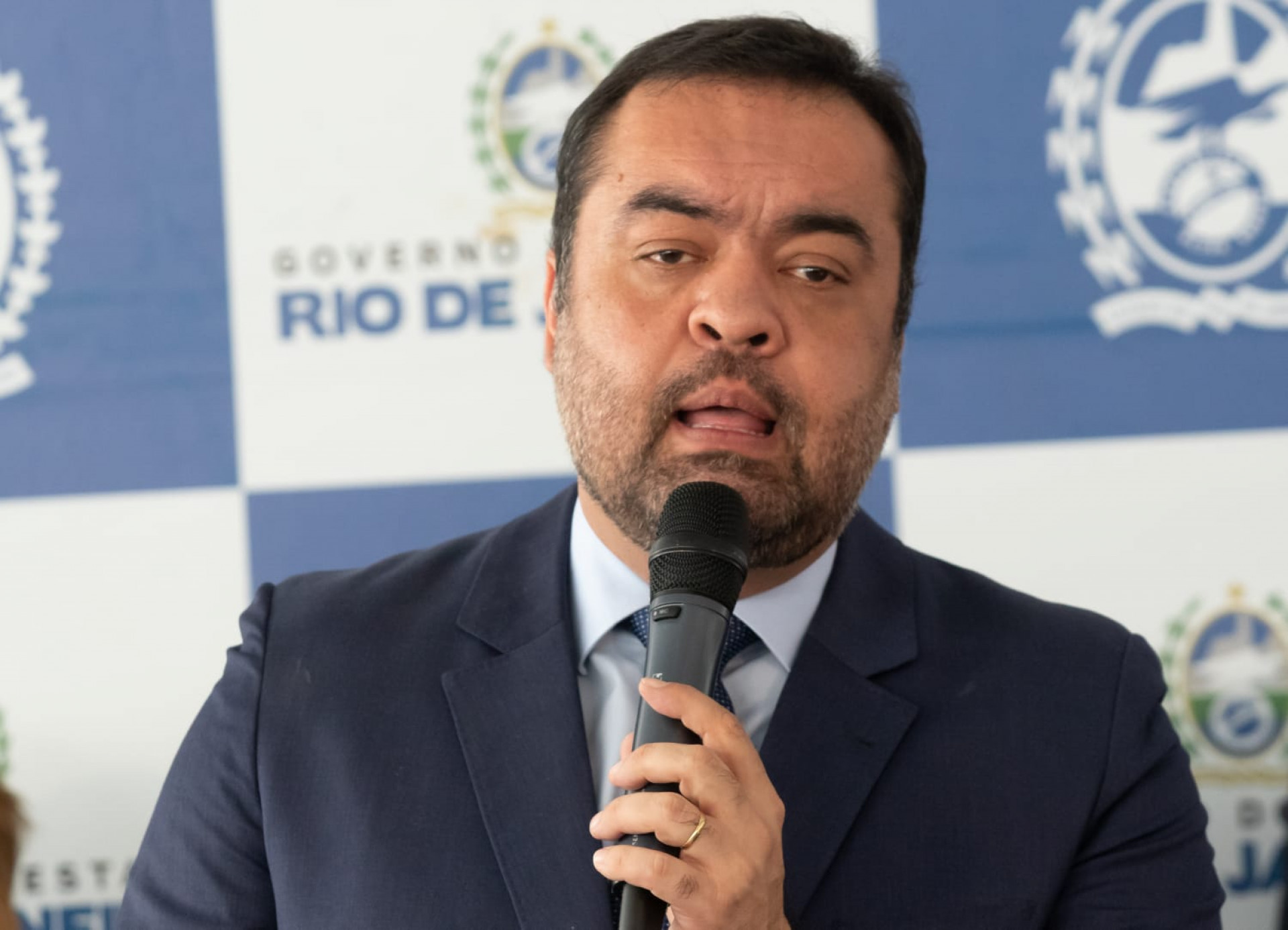 O governador Cl&aacute;udio Castro participa da inaugura&ccedil;&atilde;o da nova Delegacia da Mulher na G&aacute;vea - &Eacute;rica Martin / Ag&ecirc;ncia O Dia 