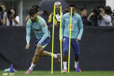 Paquetá revela que negociou com Flamengo e admite desejo de retornar