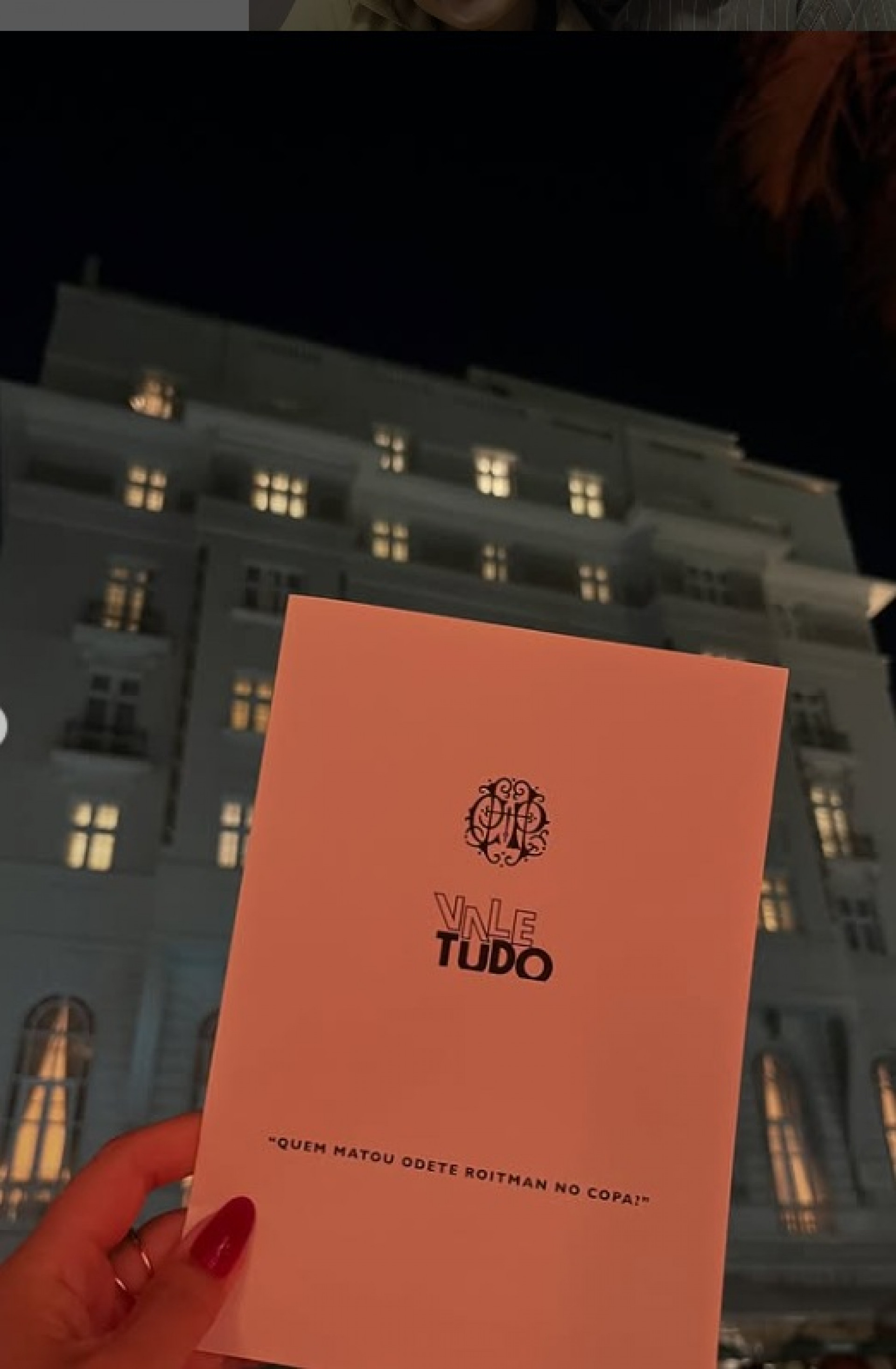 Convite para assistirem a cena da morte da vilã No Copacabana Palace - Reprodução/Instagram