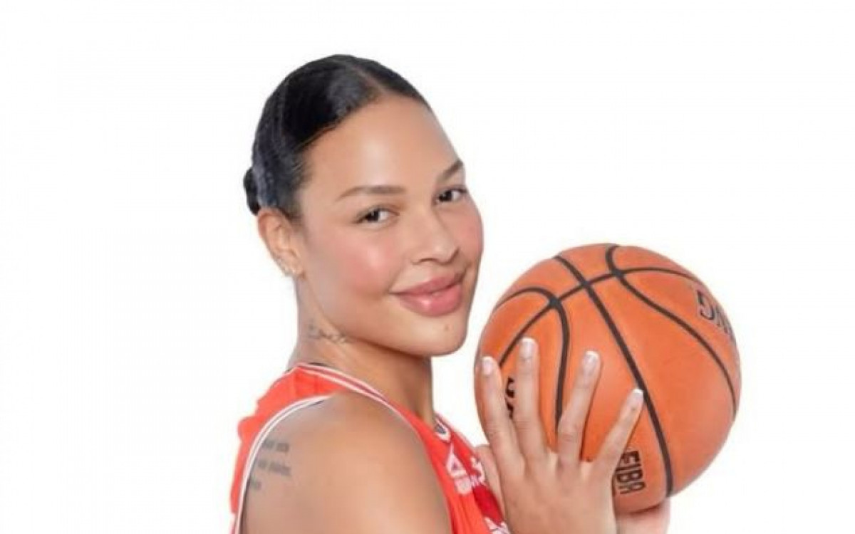 Liz Cambage &eacute; atleta de basquete