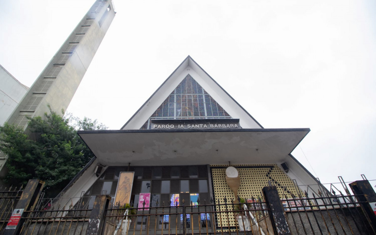 Paróquia Santa Bárbara fica em Rocha Miranda, Zona Norte do Rio