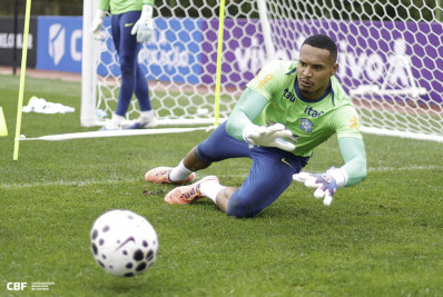 John Textor revela que prometeu transferência para ex-jogadores do Botafogo após título