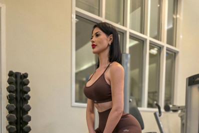 Bela do Flamengo faz trabalho especial para ganhar 10cm de bumbum até o verão europeu 