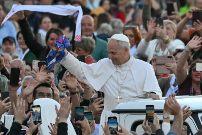 Papa prioriza amor aos pobres em sua primeira exortação apostólica