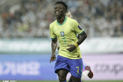 Real estaria disposto a negociar Vini Jr por R$ 1,58 bilhão, diz TV britânica