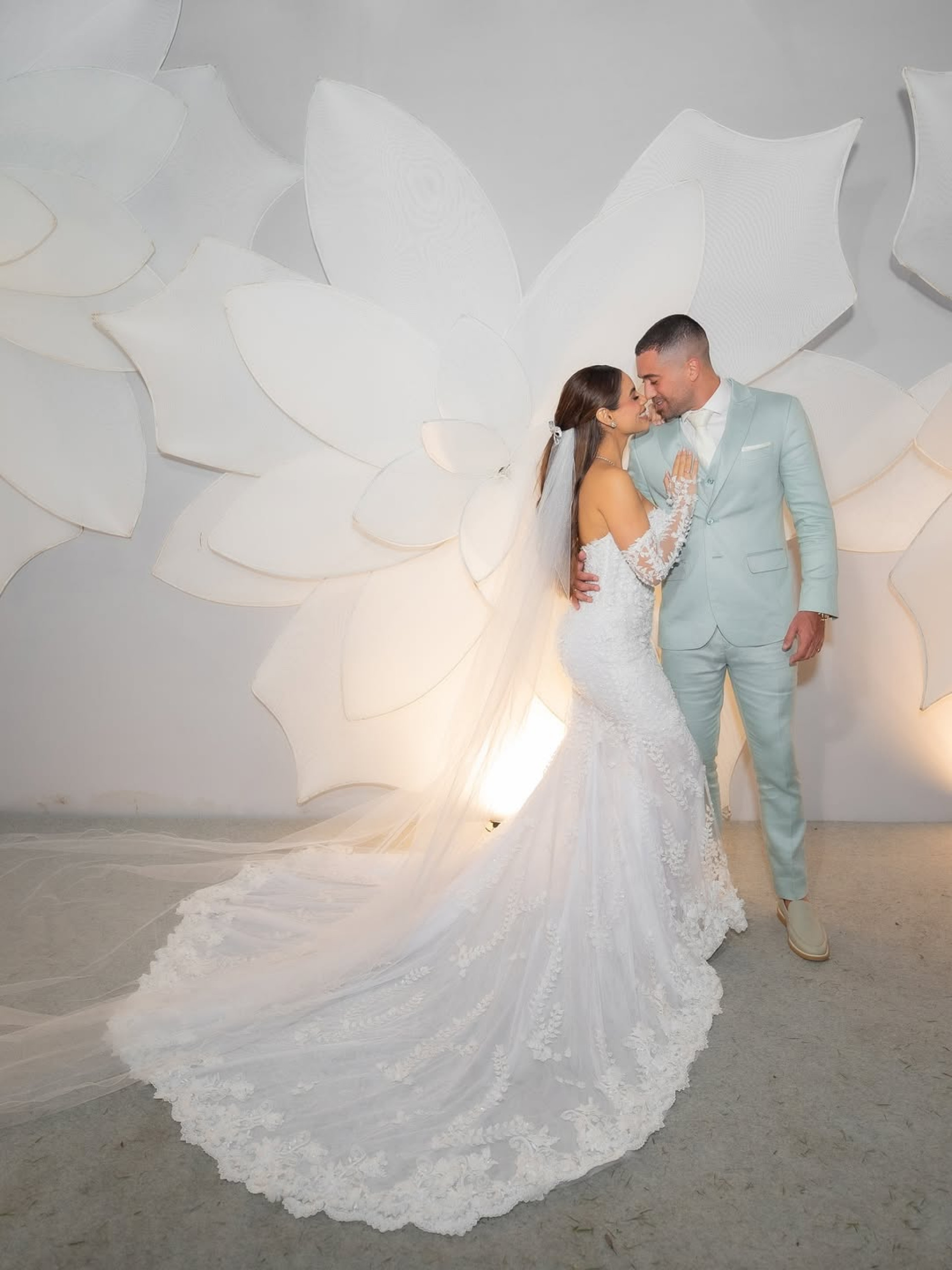 Lexa e Ricardo Vianna subiram ao altar para oficializar união  - Reprodução/Instagram