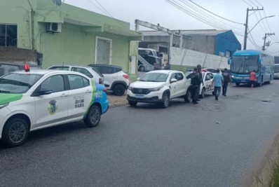 Operação da Guarda Municipal fiscaliza transporte irregular de passageiros e ônibus de turismo em São Pedro da Aldeia
