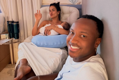 Carol Peixinho e Thiaguinho publicam cliques do filho