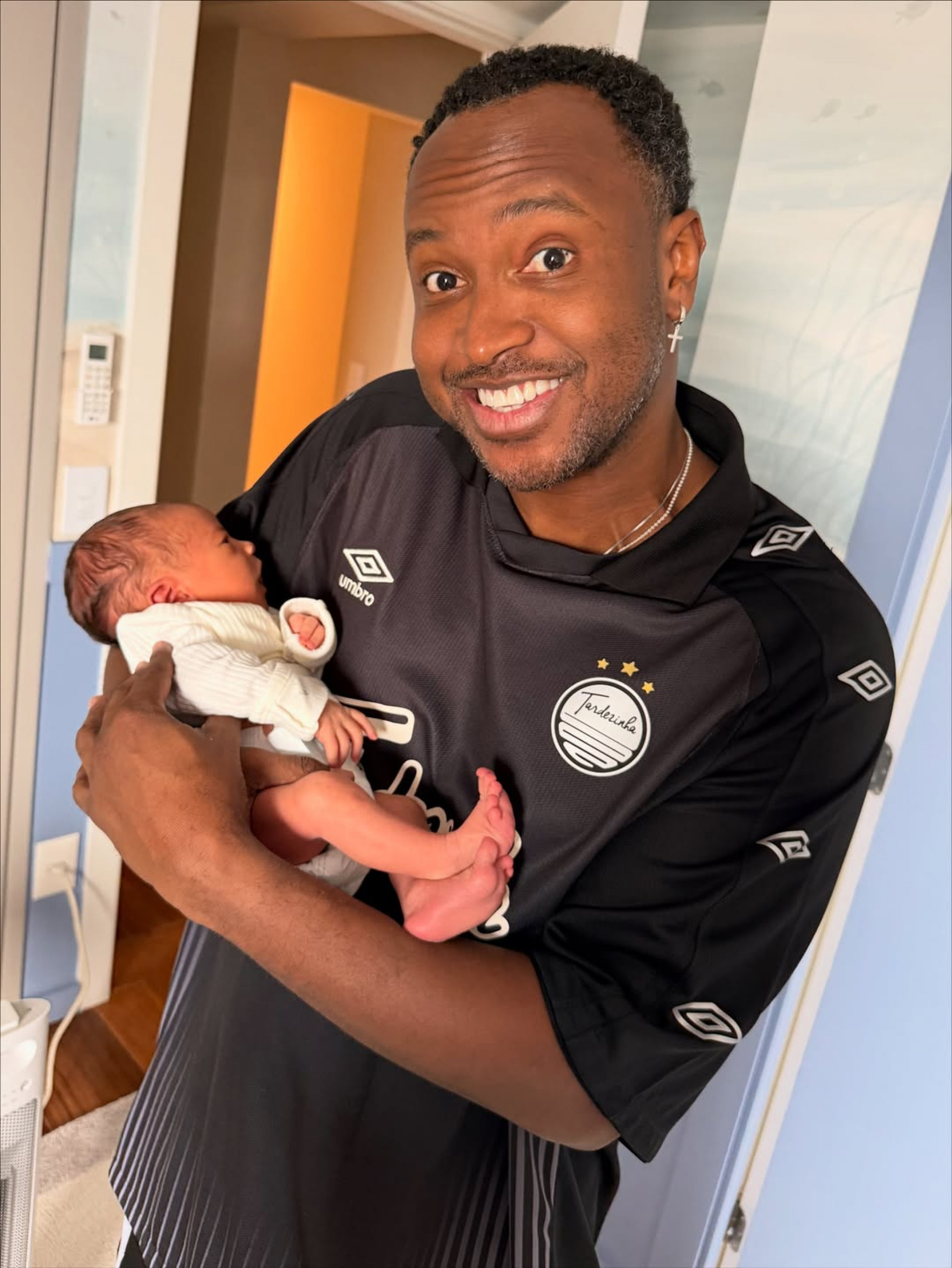 Thiaguinho e o filho Bento  - Reprodução/Instagram