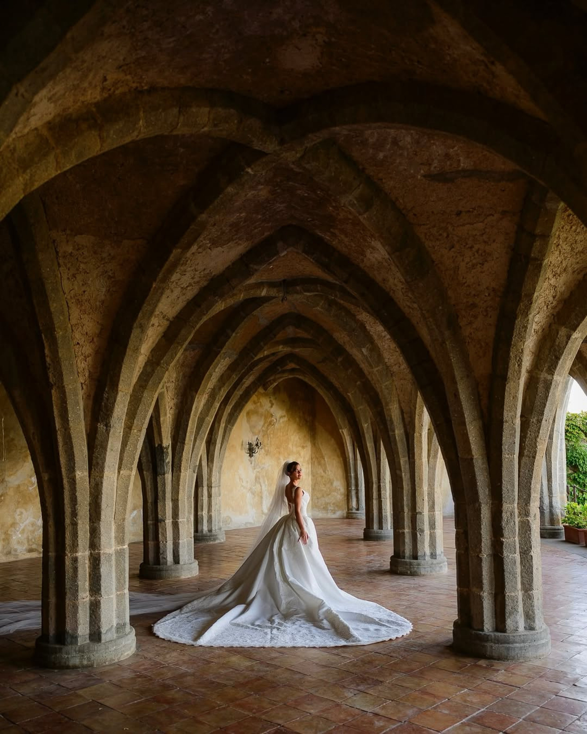 Franciny Ehlke surge deslumbrante em vestido de noiva - Reprodução / Instagram