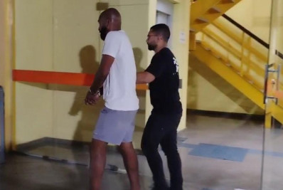 Homem persegue ex-mulher em delegacia e acaba preso em Nova Iguaçu